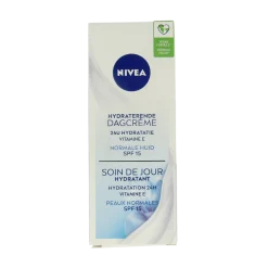 Nivea Essentials hydraterende dagcreme norm/gem SPF15