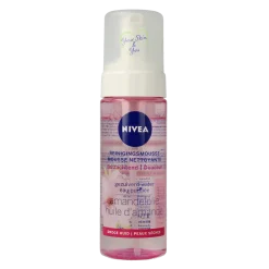 New Nivea Visage reinigingsmousse droge huid